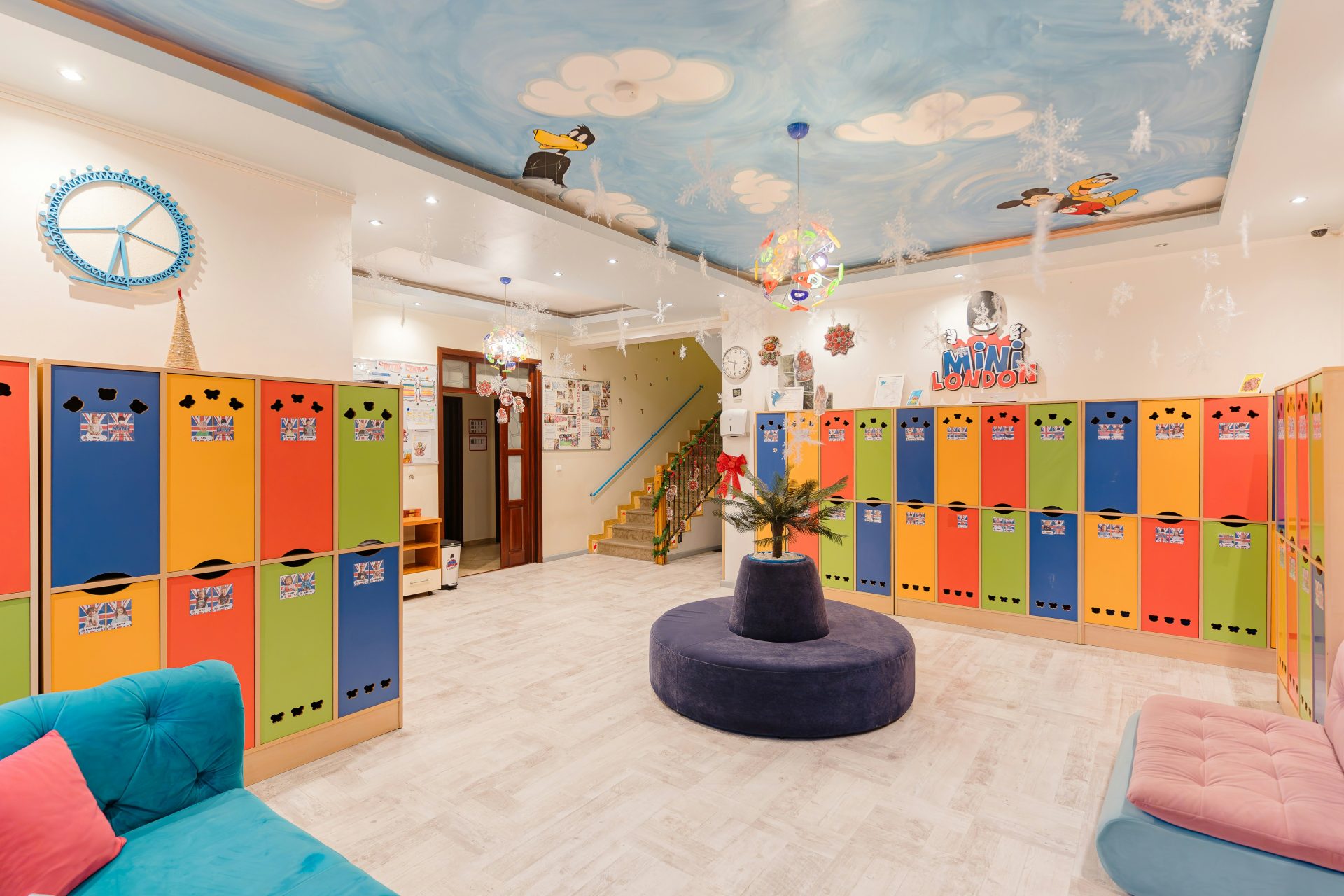 A room filled with lots of lockers and furniture